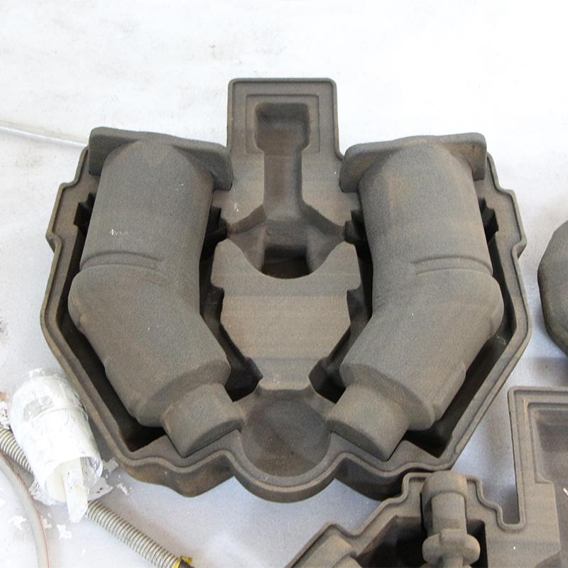 Sand molds printed by the bonded jet process